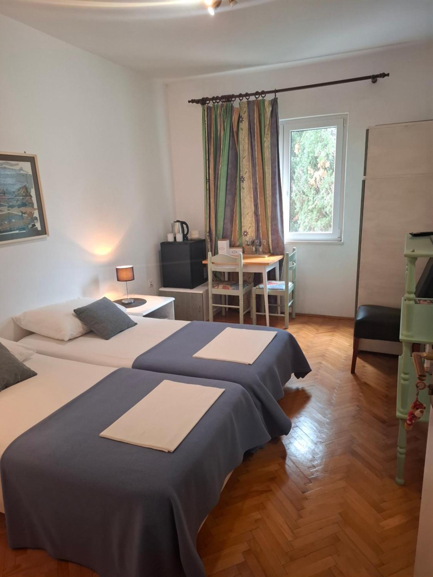 Apartments Mira Cavtat Buitenkant foto